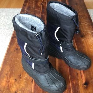 EUC L.L. Bean kids snow boots sz 3